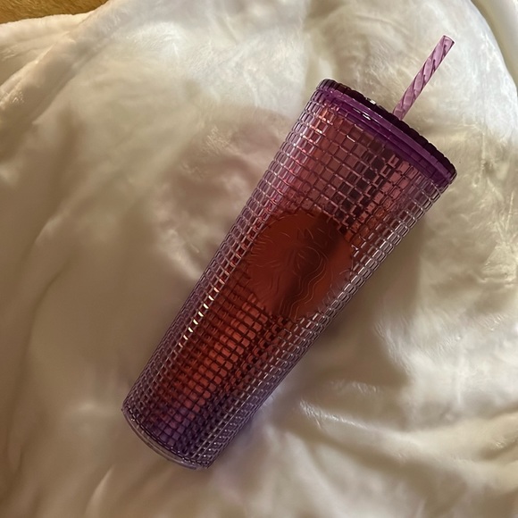 Starbucks Cup - Picture 5 of 5